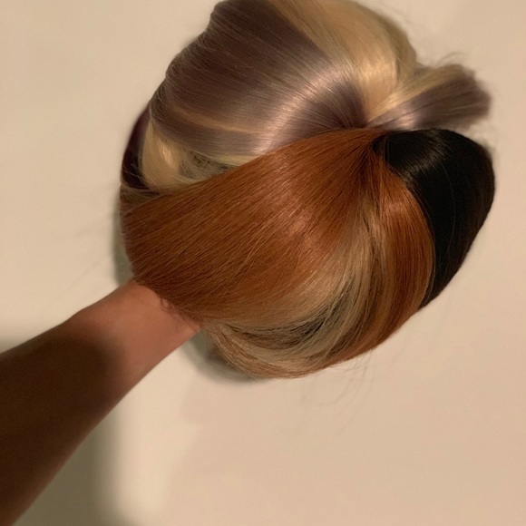 Hair extensions - Picture 2 of 3